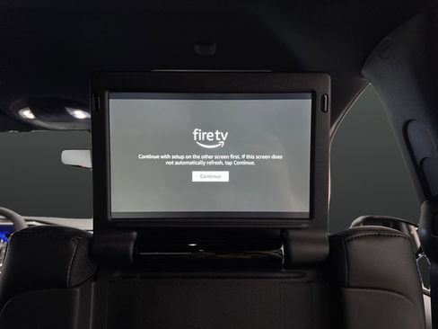 New 2026 Chrysler Pacifica Select AWD/4WD image 11