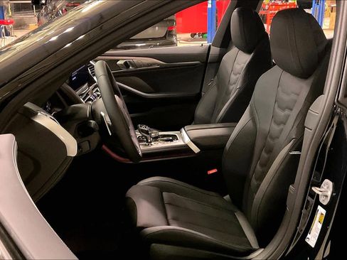 New 2026 BMW 840i 840i w/ Driving Assistance Package image 9