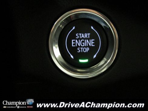 Used 2022 Buick Envision Essence w/ Sport Touring Package image 32