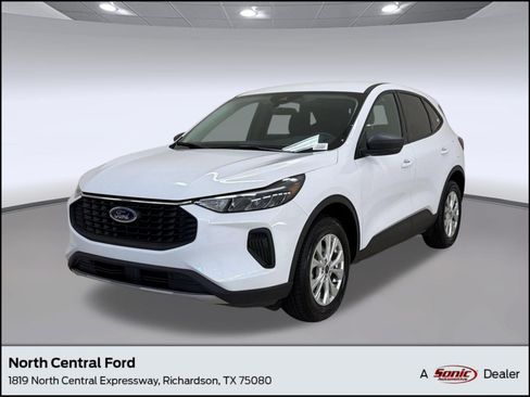 Used 2025 Ford Escape Active AWD/4WD image 1