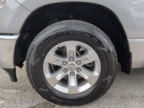 Used 2024 RAM 1500 Laramie image 19