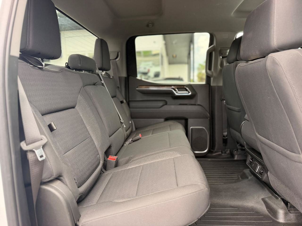 Used 2022 GMC Sierra 1500 Elevation AWD/4WD image 16