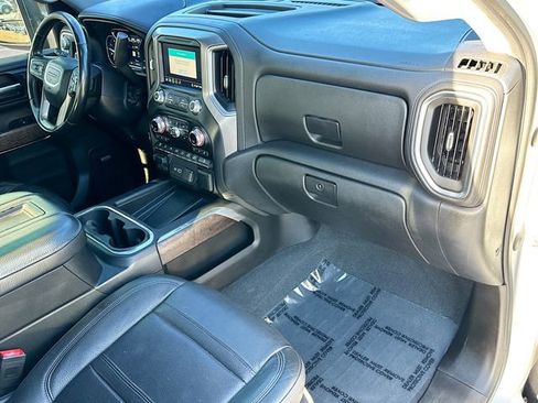 Used 2020 GMC Sierra 2500 Denali w/ Denali Ultimate Package image 30