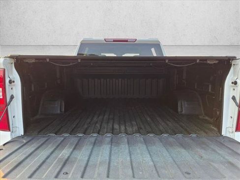 Used 2024 Chevrolet Silverado 1500 LT RWD image 6