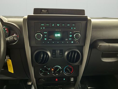 Used 2009 Jeep Wrangler X image 35