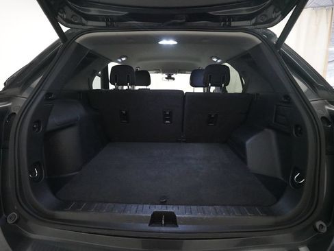 Used 2018 Chevrolet Equinox LT FWD image 10