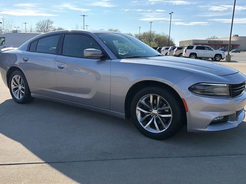 Used 2015 Dodge Charger SXT w/ Plus Group image 24