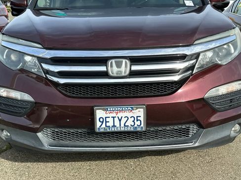 Used 2016 Honda Pilot Touring image 9
