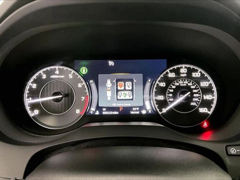 Used 2025 Acura RDX SH-AWD image 16