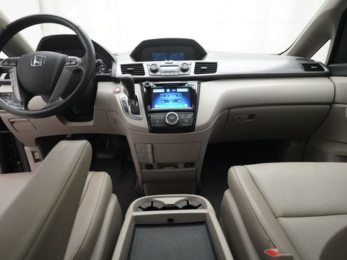 Used 2017 Honda Odyssey EX-L image 5