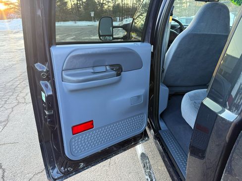 Used 1999 Ford F250 4x4 Crew Cab Super Duty image 25