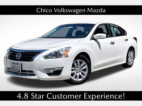 Used 2015 Nissan Altima 2.5 S w/ Power Driver Seat Package FWD image 1