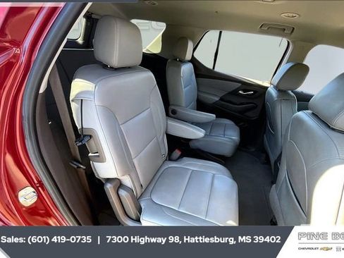 Certified 2020 Chevrolet Traverse LT image 20