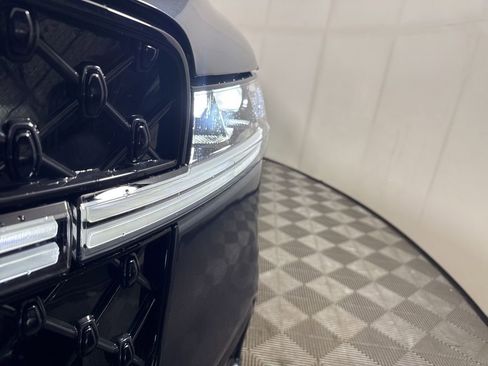 New 2025 Lincoln Navigator L Reserve w/ Jet Appearance Package image 10