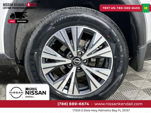 Certified 2023 Nissan Rogue SV image 14