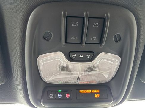 New 2025 Chevrolet Colorado ZR2 w/ Midnight Edition image 27