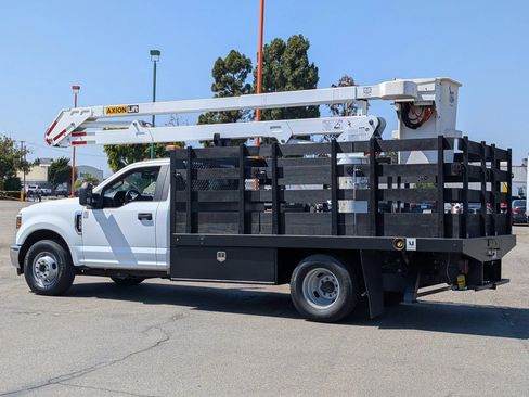 Used 2018 Ford F350 XL w/ XL Value Package RWD image 7