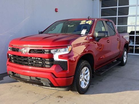 Used 2024 Chevrolet Silverado 1500 RST image 1