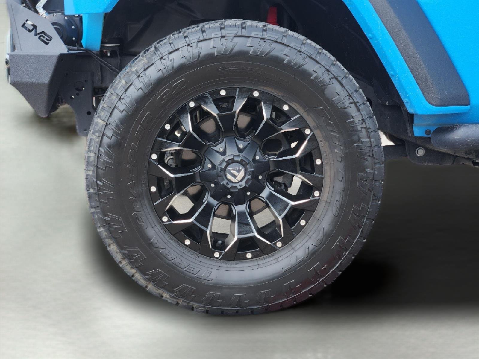 Used 2019 Jeep Wrangler Unlimited Sahara AWD/4WD image 10