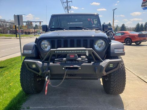 Used 2021 Jeep Wrangler Unlimited Sport AWD/4WD image 9