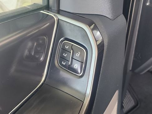 Used 2021 Ford F150 Lariat AWD/4WD image 13