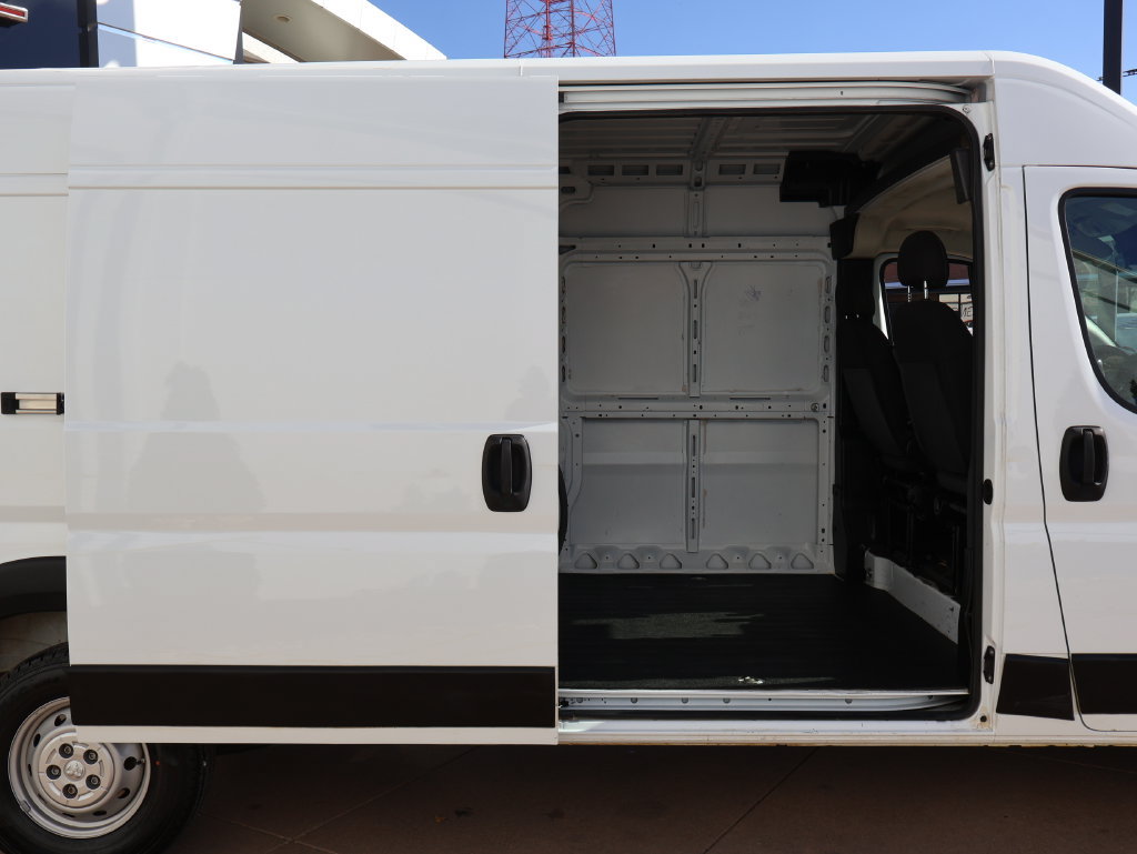 Used 2023 RAM ProMaster 2500 FWD image 13