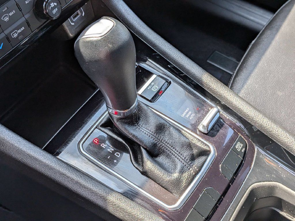Used 2025 Jeep Compass Limited AWD/4WD image 23