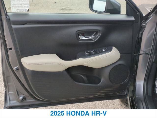 Used 2025 Honda HR-V EX-L image 12