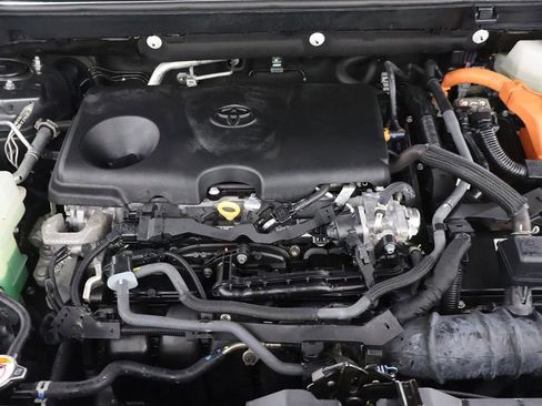 Used 2024 Toyota RAV4 XSE image 19