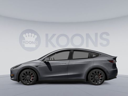 Used 2023 Tesla Model Y Long Range AWD/4WD image 4