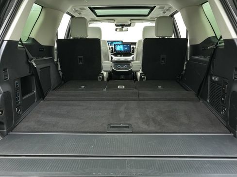 Certified 2025 Ford Expedition Platinum w/ Driver's Package AWD/4WD image 26