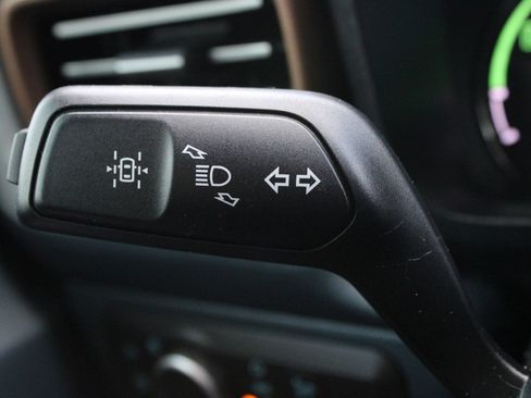 Used 2022 Ford Maverick Lariat w/ Lariat Luxury Package FWD image 31