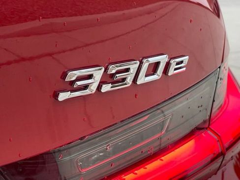 Used 2023 BMW 330e w/ Driving Assistance Package image 10