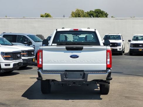 New 2026 Ford F250 XL w/ XL Chrome Package RWD image 5