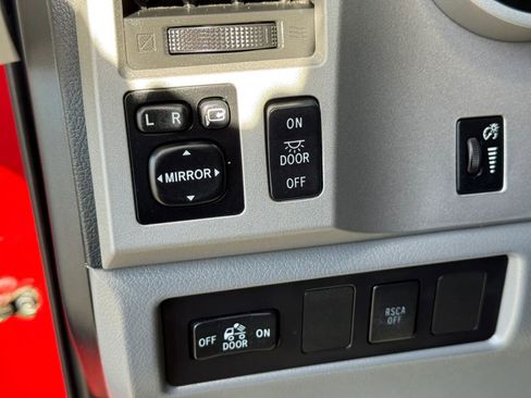 Used 2007 Toyota Tundra Limited AWD/4WD image 27