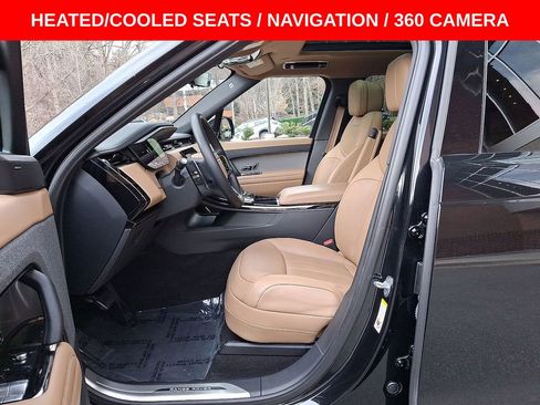 Used 2023 Land Rover Range Rover Sport SE image 11