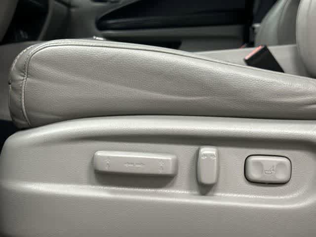 Used 2023 Honda Ridgeline RTL-E image 27