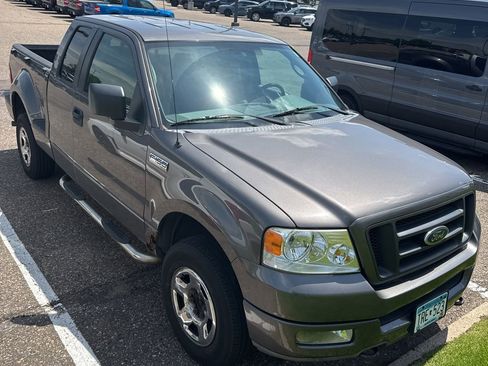 Used 2005 Ford F150 STX AWD/4WD image 3