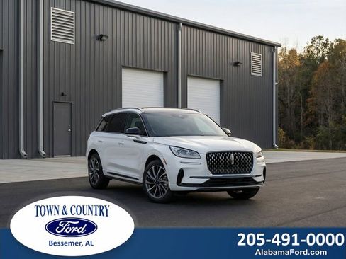 Used 2025 Lincoln Aviator Black Label w/ Jet Appearance Package image 1