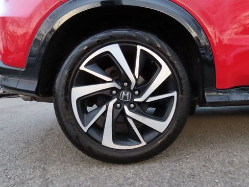 Certified 2019 Honda HR-V Sport image 9