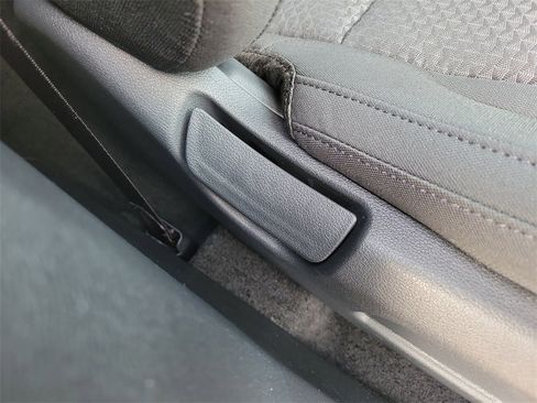 New 2026 Kia Sportage LX image 9