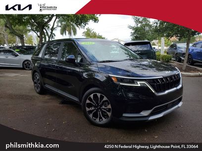 Used 2022 Kia Carnival EX