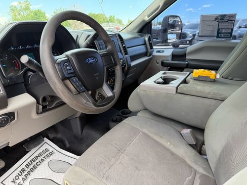 Used 2018 Ford F550 4x4 Regular Cab Super Duty image 22