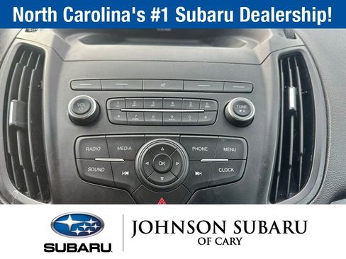 Used 2019 Ford Escape S image 11