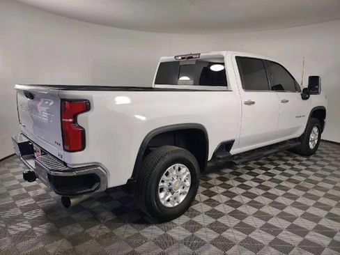 Used 2024 Chevrolet Silverado 2500 LTZ w/ LTZ Plus Package AWD/4WD image 10