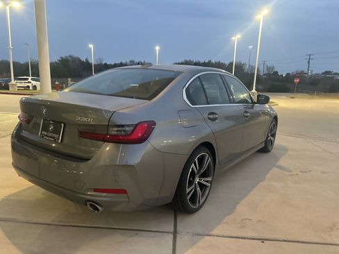 Certified 2024 BMW 330i Sedan image 7