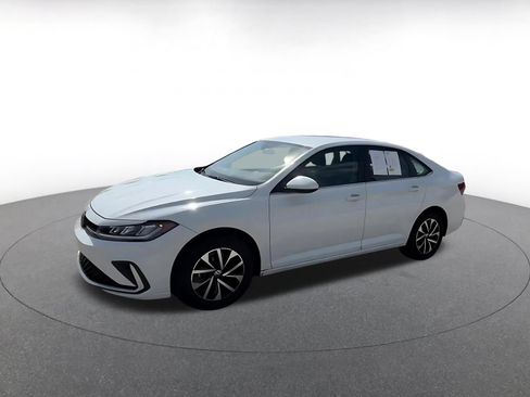 Used 2025 Volkswagen Jetta S FWD image 8