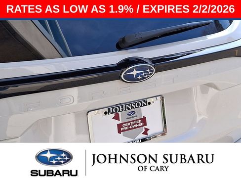 Used 2025 Subaru Forester Premium image 26