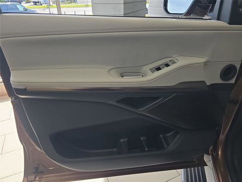 New 2025 Lincoln Navigator L Black Label w/ Black Label Special Edition image 14