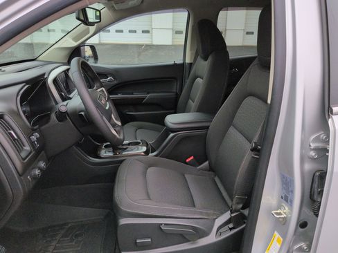 Used 2020 GMC Canyon SLE w/ SLE Convenience Package image 18